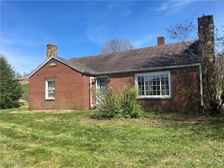 4295 Blacksnake Hill Rd NE, Dover, OH 44622