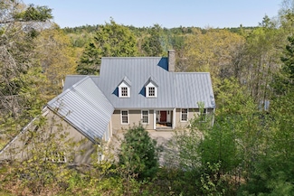 83 Cushman Point Rd, Wiscasset, ME 04578