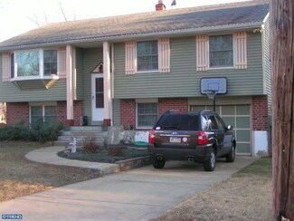 2265 Weir Rd, Aston, PA 19014