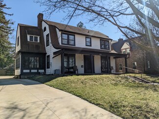 1569 W Stephenson St, Freeport, IL 61032