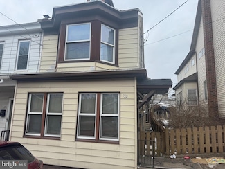 132 S White St, Shenandoah, PA 17976