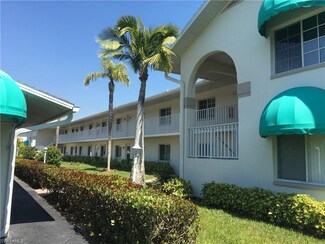 452 Belina Dr Unit 3, Naples, FL 34104