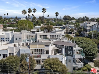 2115 3rd St Unit 203, Santa Monica, CA 90405