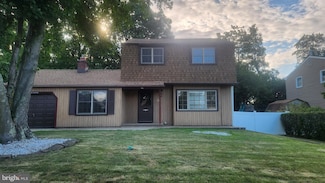 6 Cedar Creek Dr, Clementon, NJ 08021