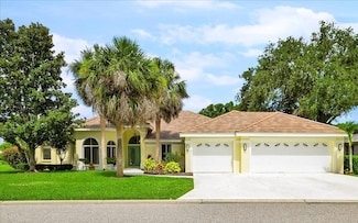 4724 White Tail Ln, Sarasota, FL 34238