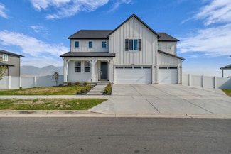 2468 N Paintbrush Dr, Saratoga Springs, UT 84045