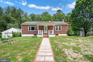 880 Cherry Orchard Rd, Dover, PA 17315