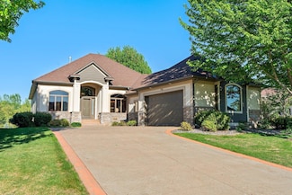 11879 Flanders Cir NE, Minneapolis, MN 55449