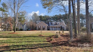 412 Cornerstone Dr, Taylorsville, NC 28681