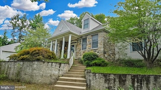 401 Edgemoor Rd, Wilmington, DE 19809