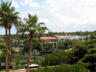10 Edgewater Dr Unit 5H, Coral Gables, FL 33133