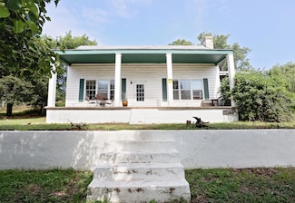 2053 Osage Rd, Niangua, MO 65713