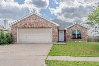 8110 Macgregor Dr, Arlington, TX 76002