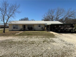 1515 Ave St E, Moody, TX 76557