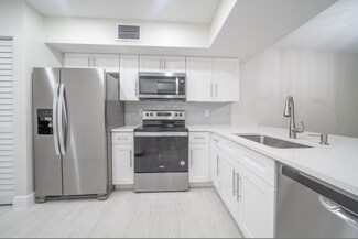 208 Brackenwood Terrace, Palm Beach Gardens, FL 33418