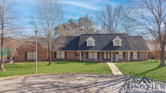 5 Rim Rd, Kilgore, TX 75662