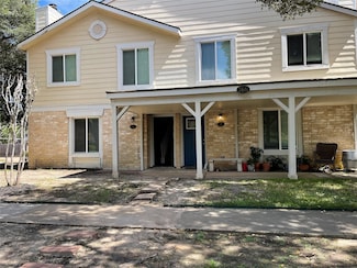 766 Memorial Mews St, Houston, TX 77079