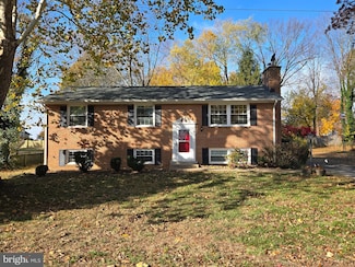 341 S 26th St Unit A, Purcellville, VA 20132