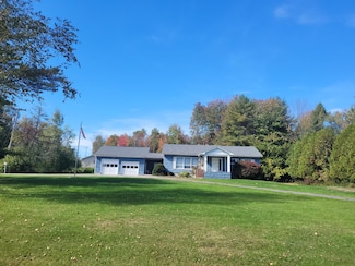 113 Oakland Rd, Fairfield, ME 04937