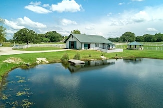3163 Ranch Rd, Athens, TX 75751