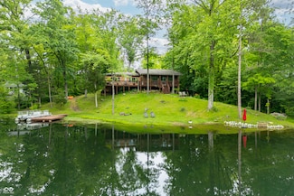 429 E Hoover Dr, Nineveh, IN 46164