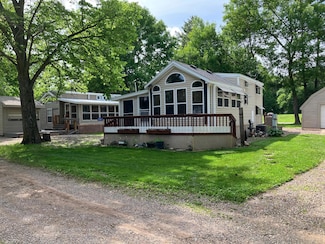 25663 Circle Dr, Brainerd, MN 56401
