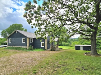 2380 Highway 143, Berryville, AR 72616