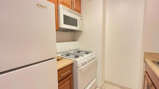 311 E 38th St Unit 12C, New York, NY 10016