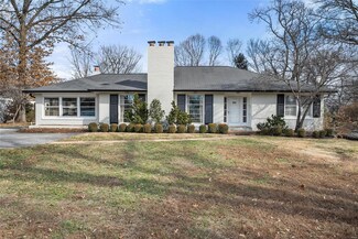 980 N Berry Rd, Saint Louis, MO 63122