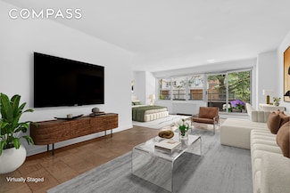 363 E 76th St Unit 2D, New York, NY 10021