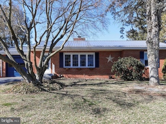 13606 Woodland Heights Dr, Hagerstown, MD 21742