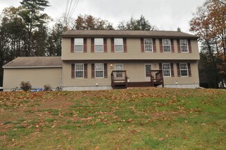 147 High Rock Rd Unit B, Weare, NH 03281