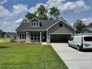 109 Ennis Rd, Pembroke, GA 31321