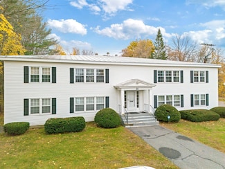 50 Pleasant St Unit 8, Waterville, ME 04901