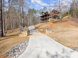 272 Clarice Ln, Sautee Nacoochee, GA 30571
