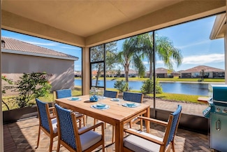 4846 Sandy Glen Way, Wimauma, FL 33598