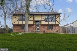 13 Hidden Dr, Lindenwold, NJ 08021