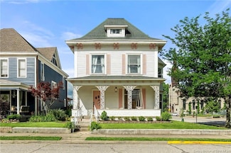 323 E 9th St, New Albany, IN 47150