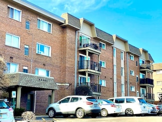 4500 Beau Monde Dr Unit 101, Lisle, IL 60532