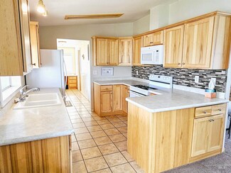 2141 6th Ave, Clarkston, WA 99403