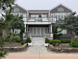 1005 Surf View Walk, Ocean Beach, NY 11770