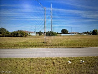 618 El Dorado Blvd N, Cape Coral, FL 33993