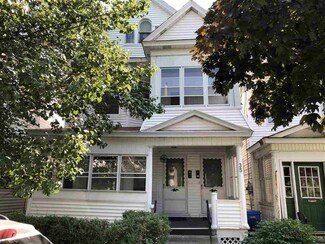 35 Marshall St, Albany, NY 12209