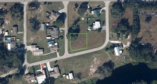5520 Riverway Dr, Sebring, FL 33875