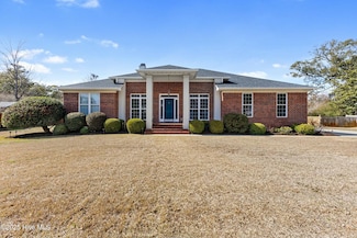 635 Airlie Rd, Wilmington, NC 28403