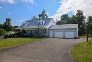 230 Emrick Dr, Seneca, PA 16346