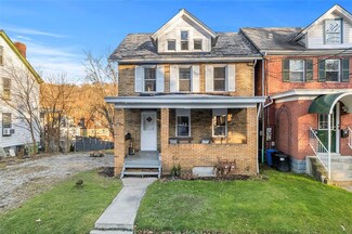 18 Elm Ln, Pittsburgh, PA 15223