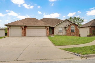 3582 N Thistlewood Ct, Springfield, MO 65803