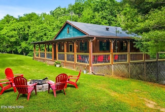 1564 Providence Rd, Sevierville, TN 37876