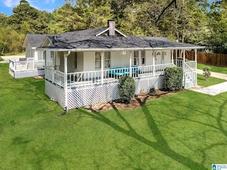 3364 Warrior River Rd, Bessemer, AL 35023